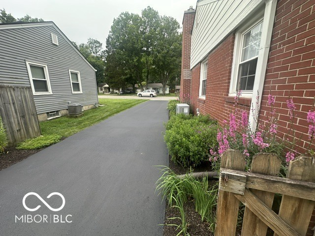 Listing Image 29