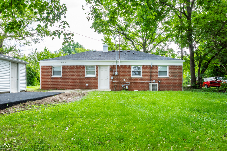 Listing Image 20