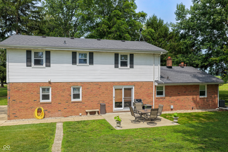 Listing Image 45