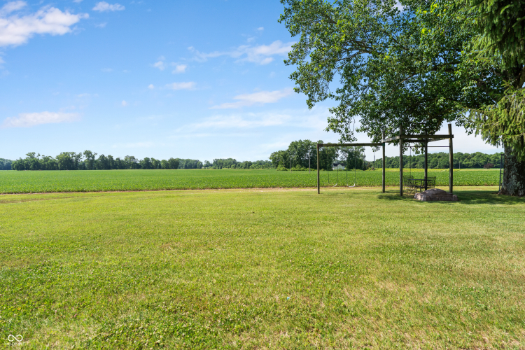 Listing Image 76