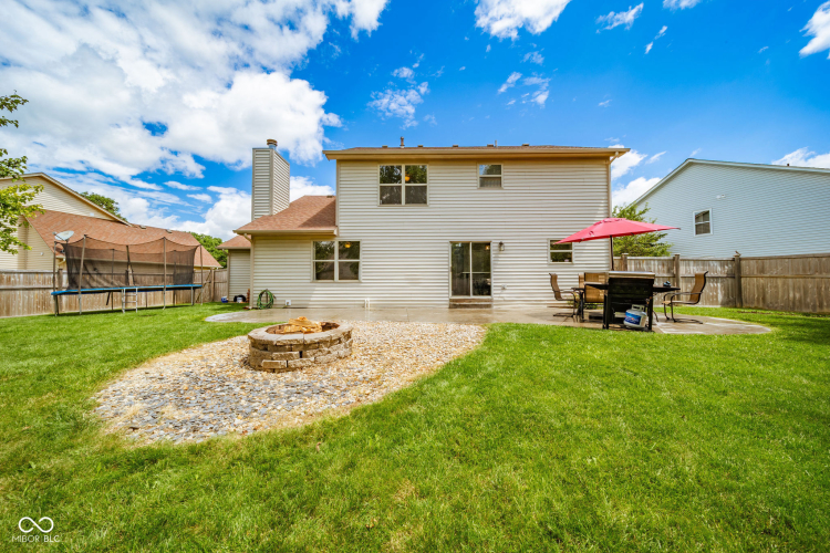 Listing Image 46