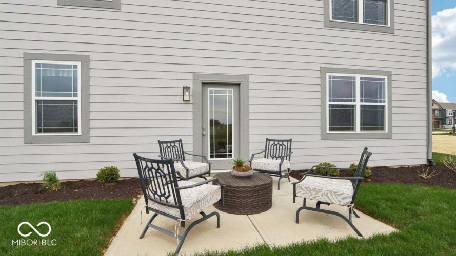 Listing Image 54