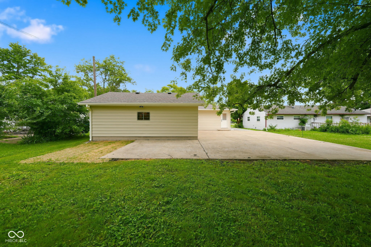 Listing Image 55