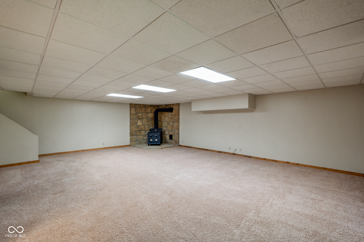 Listing Image 38