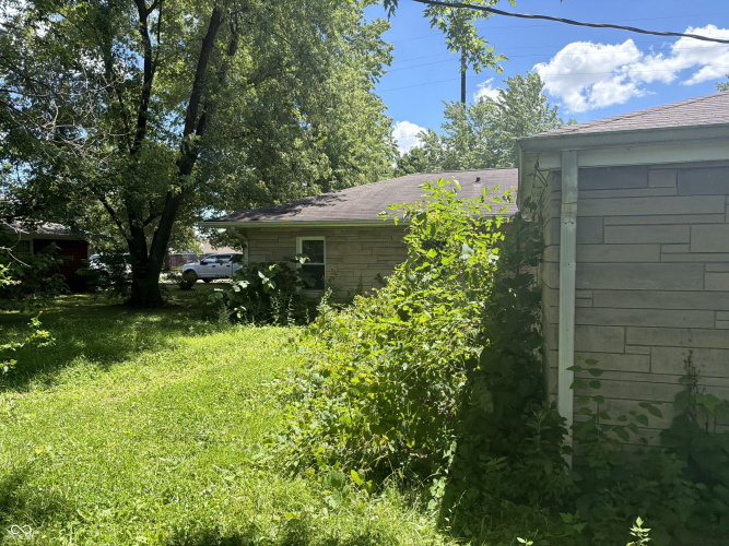 Listing Image 21