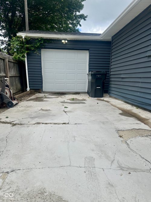Listing Image 23