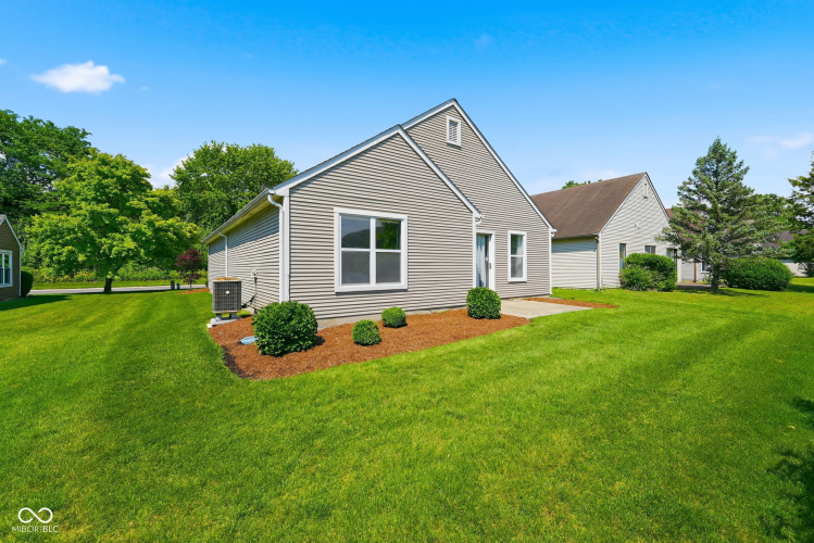 Listing Image 33