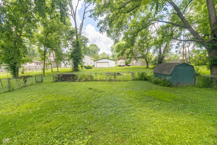 Listing Image 11