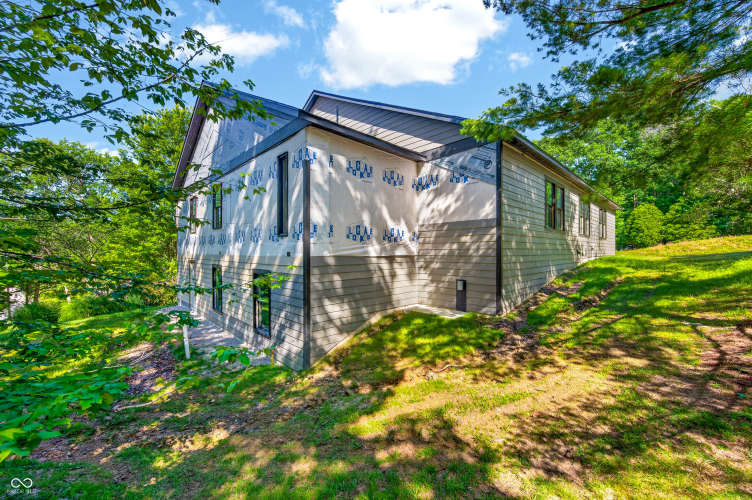 Listing Image 49