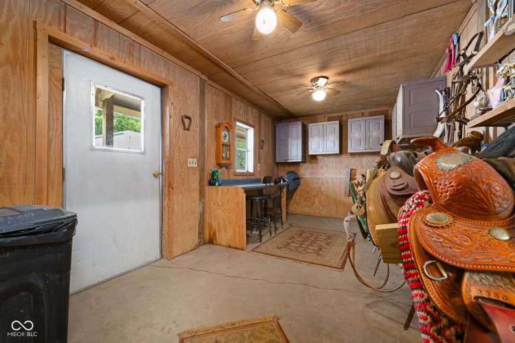 Listing Image 41