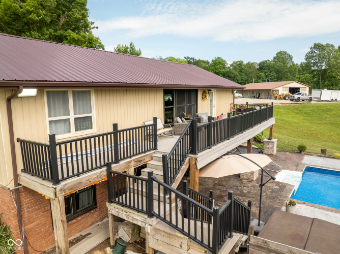 Listing Image 6
