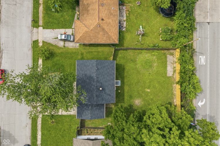 Listing Image 42