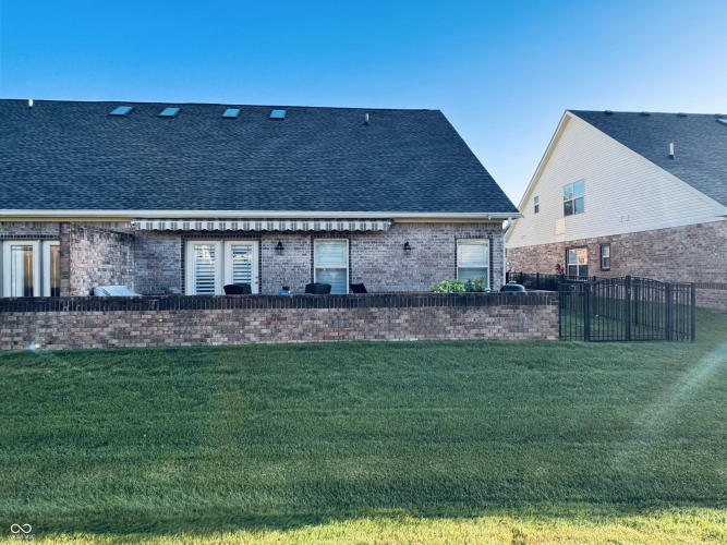 Listing Image 40
