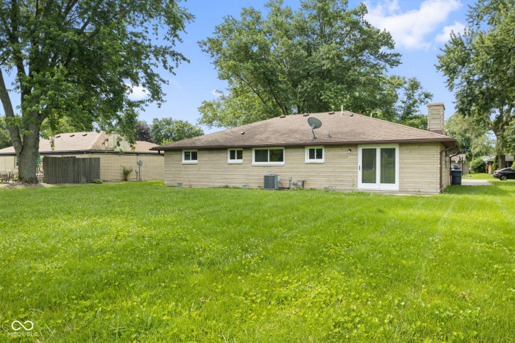 Listing Image 36