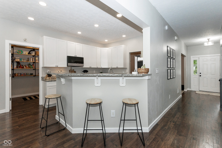Listing Image 65