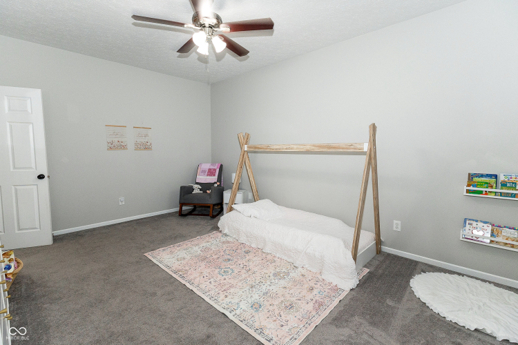 Listing Image 83
