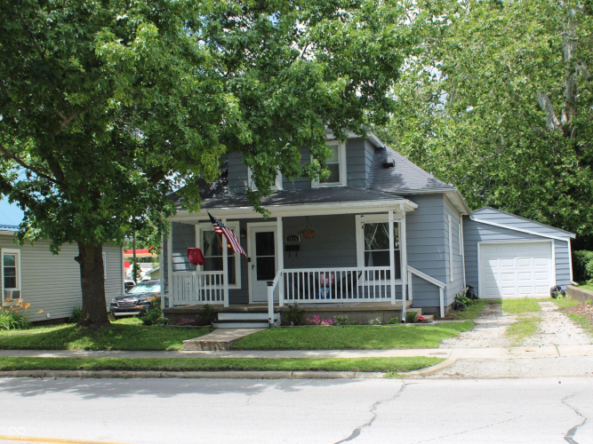 Listing Image 3