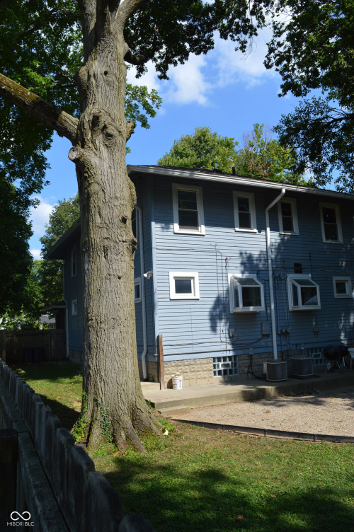 Listing Image 16