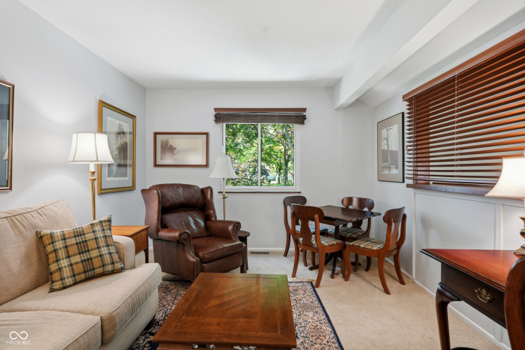 Listing Image 27