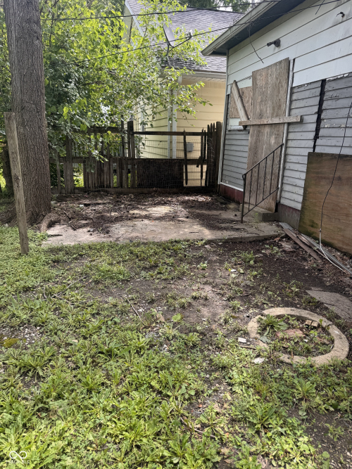 Listing Image 8