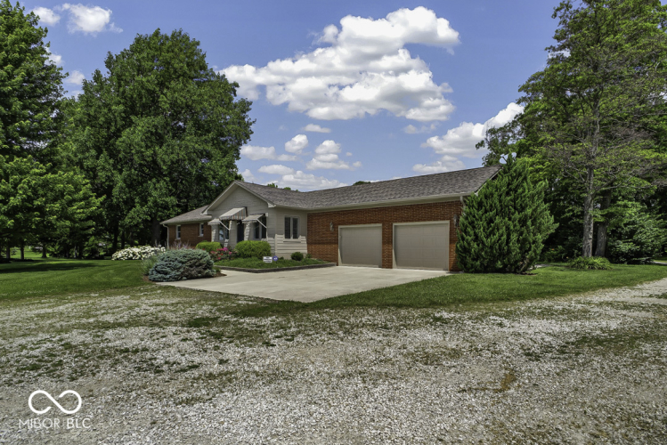 Listing Image 39