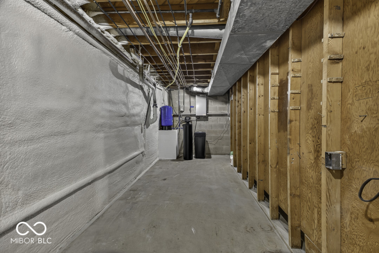 Listing Image 42
