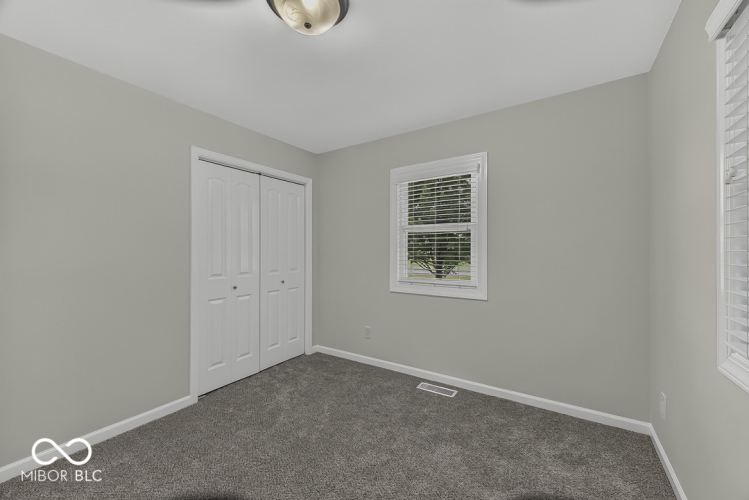 Listing Image 77