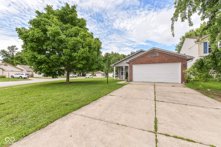 Listing Image 40
