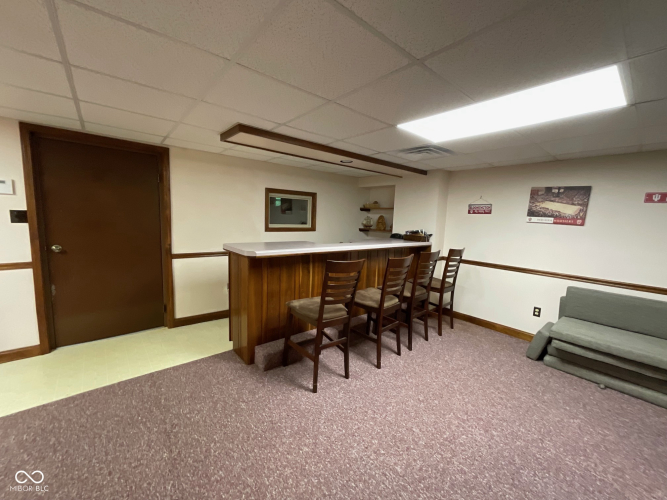 Listing Image 63