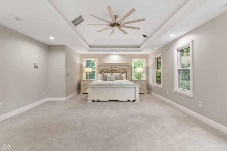 Listing Image 102