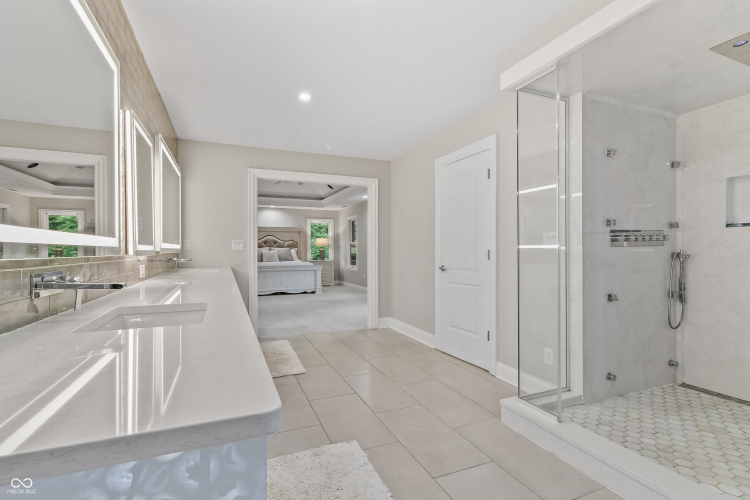 Listing Image 120