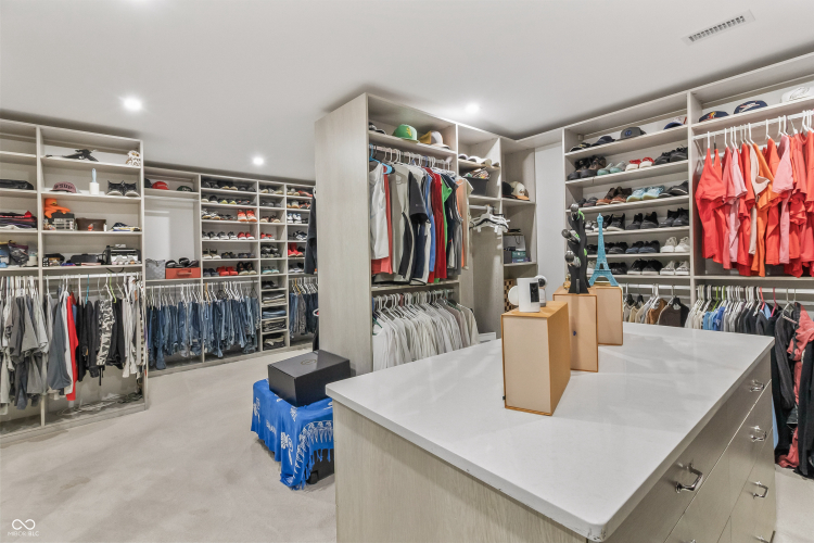 Listing Image 126