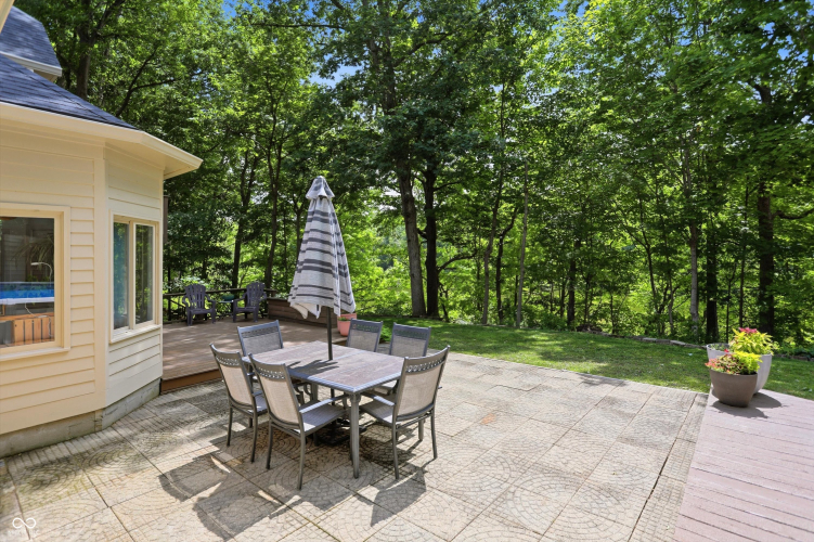 Listing Image 54