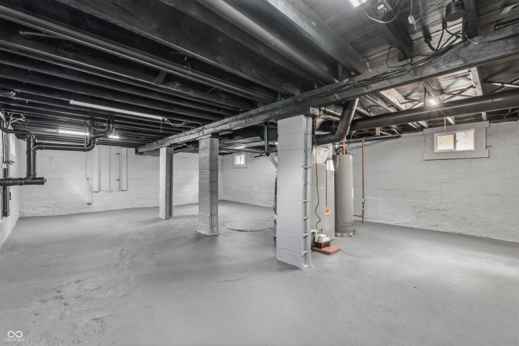 Listing Image 29