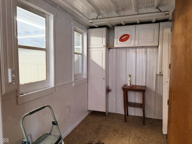 Listing Image 104