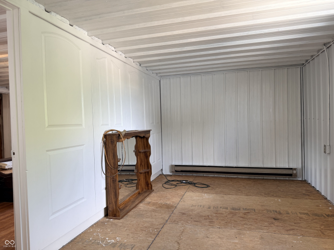 Listing Image 106