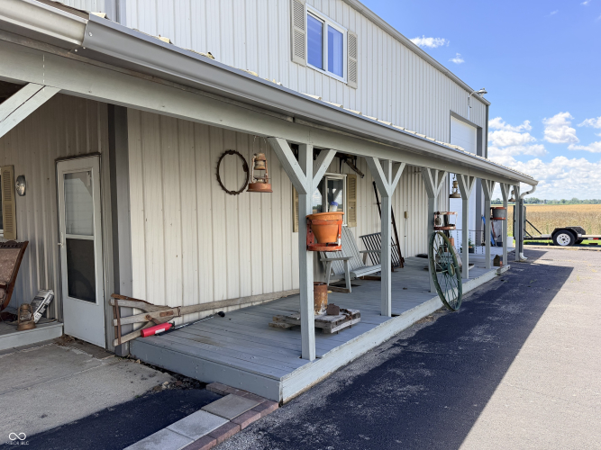 Listing Image 108