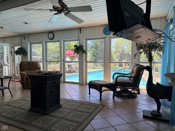 Listing Image 68