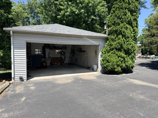 Listing Image 78