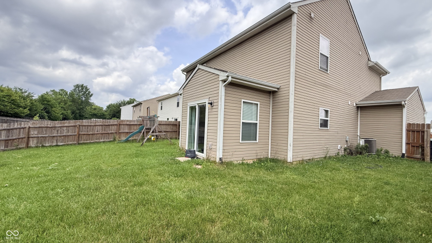 Listing Image 23