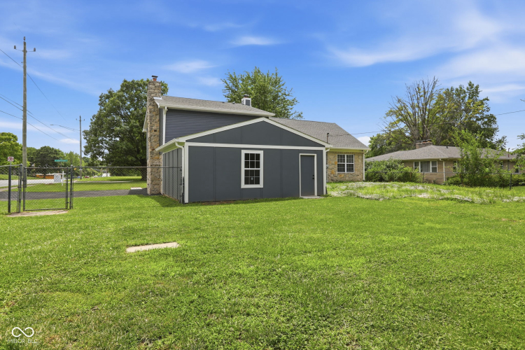 Listing Image 15