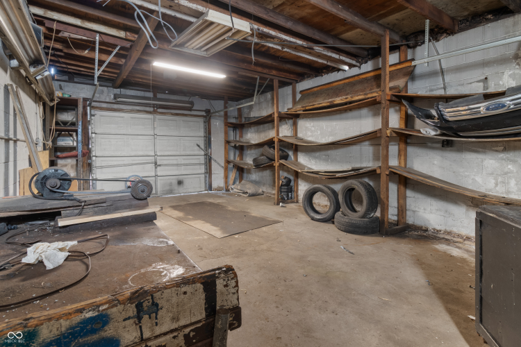Listing Image 19