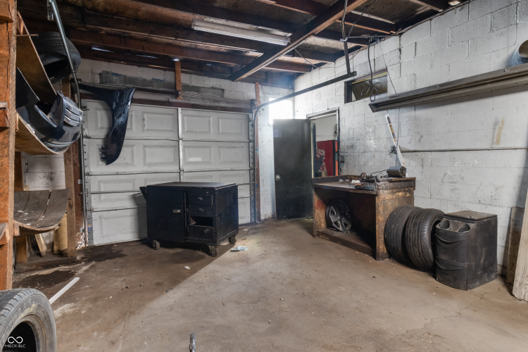 Listing Image 21