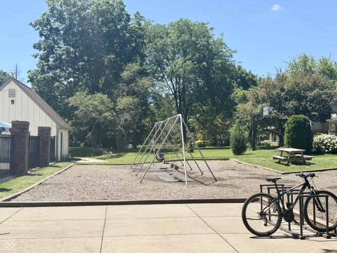 Listing Image 62