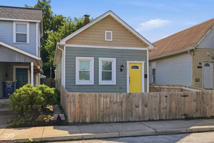 Listing Image 3