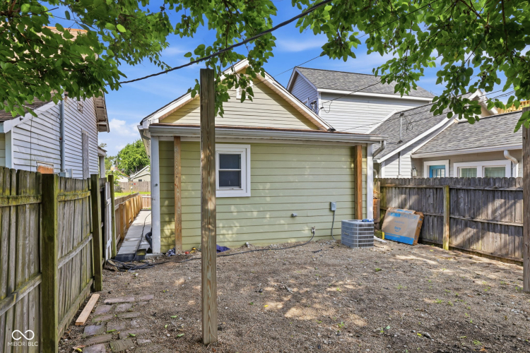 Listing Image 24