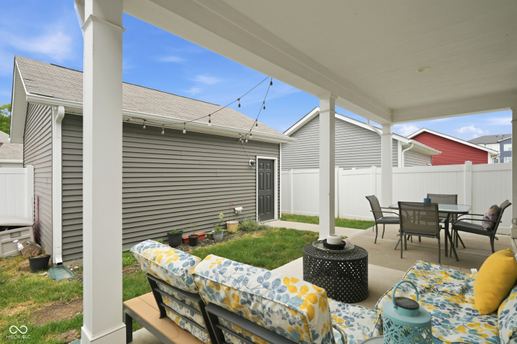 Listing Image 21