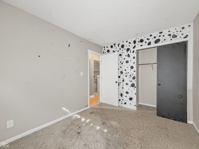 Listing Image 28