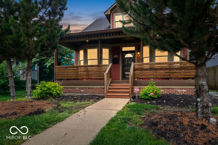 Listing Image 2