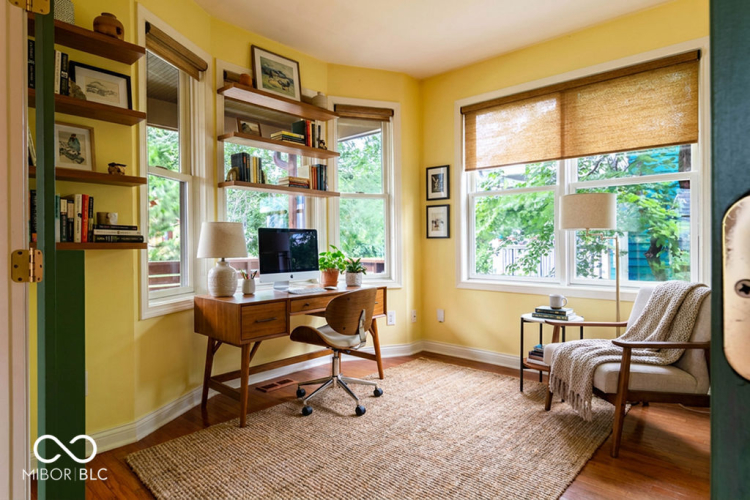 Listing Image 11